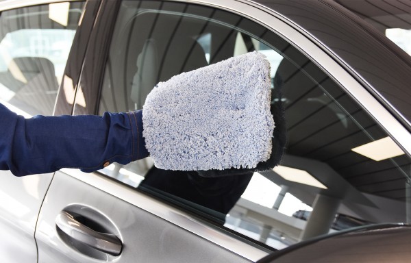 Waschhandschuh Auto - sanft in der Anwendung