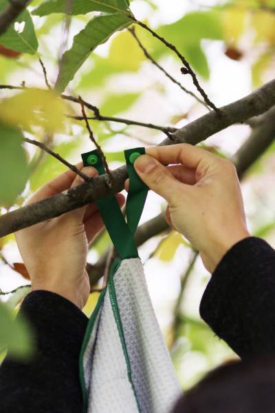 Handtuch kann überall aufgehängt werden